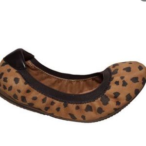 Lands End leopard confort elastic band ballet flat shoes